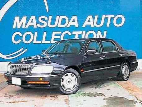 2000 Mitsubishi Proudia