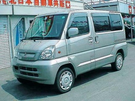 1999 Mitsubishi Town Box Wide