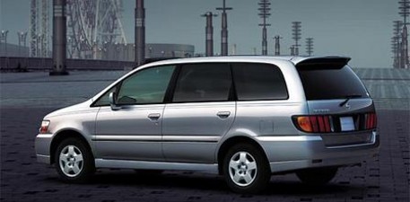 2001 Nissan Bassara