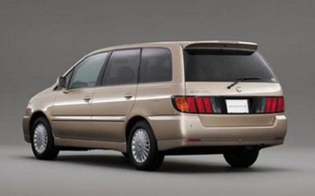 2001 Nissan Bassara
