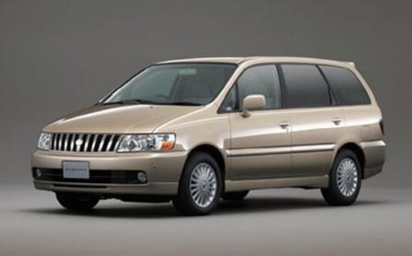 2001 Nissan Bassara