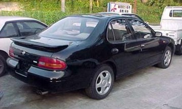 1995 Nissan Bluebird