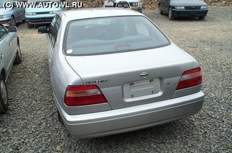 1996 Nissan Bluebird