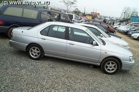 1996 Nissan Bluebird