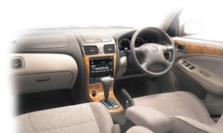2000 Nissan Bluebird Sylphy