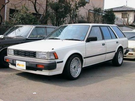 1989 Nissan Bluebird Wagon