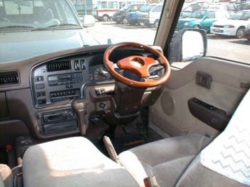 1997 Nissan Caravan