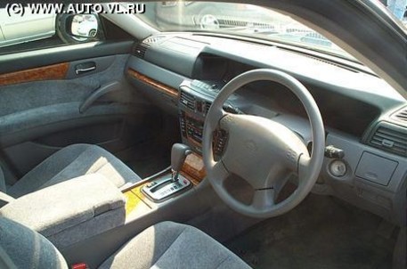 1999 Nissan Cedric