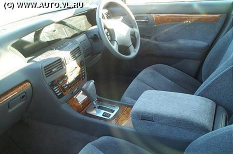 2001 Nissan Cedric