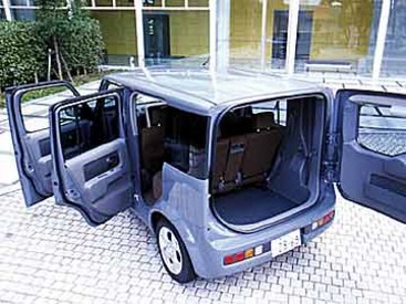 2002 Nissan Cube