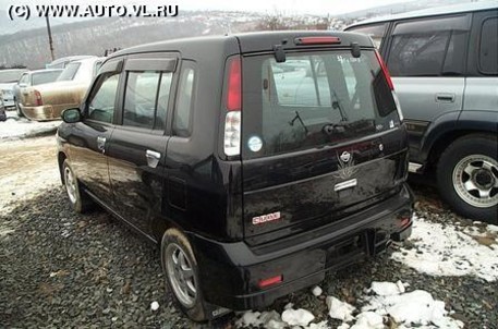 2001 Nissan Cube