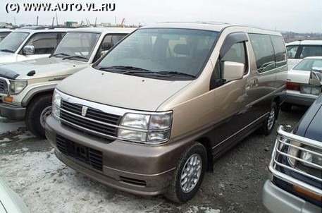 2001 Nissan Elgrand