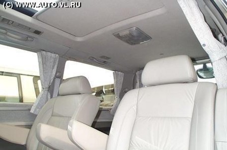 1998 Nissan Elgrand