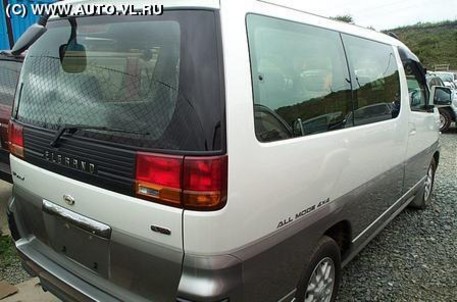 1999 Nissan Elgrand