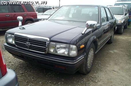 1993 Nissan Gloria