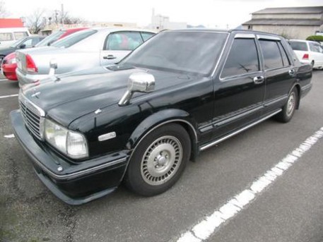 1990 Nissan Gloria