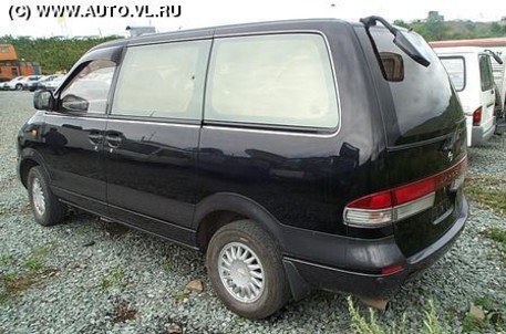 1995 Nissan Largo