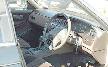 1990 Nissan Laurel