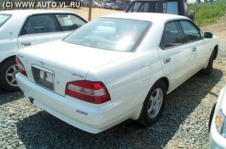 2002 Nissan Laurel