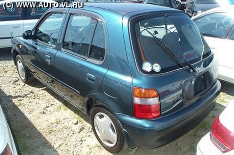 1995 Nissan March