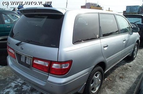 1998 Nissan Presage