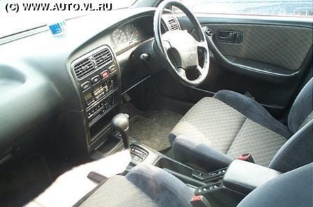 1993 Nissan Primera