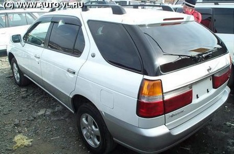 1997 Nissan R'nessa