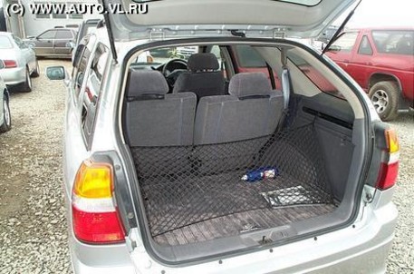 2000 Nissan R'nessa