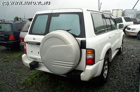 2002 Nissan Safari