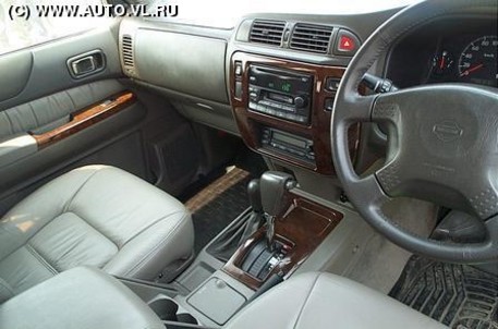 1997 Nissan Safari