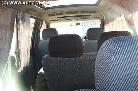 1998 Nissan Serena