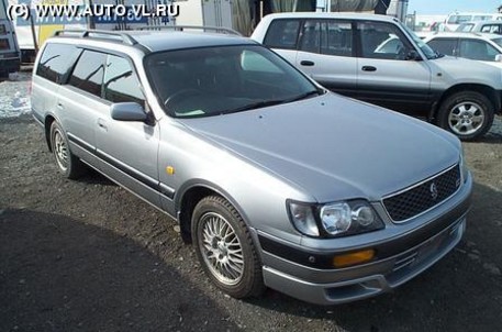 2001 Nissan Stagea