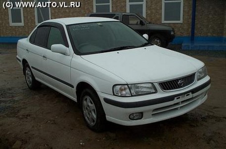 2000 Nissan Sunny