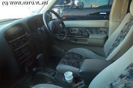 1996 Nissan Terrano Regulus