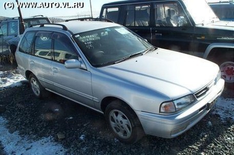 Nissan wingroad 1997