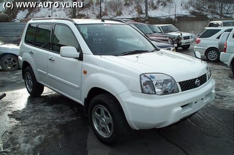 2000 Nissan X-Trail