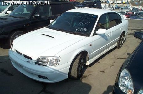 2000 Subaru Legacy B4