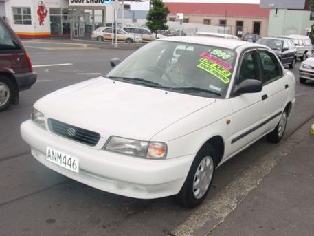 1995 Suzuki Cultus Crescent