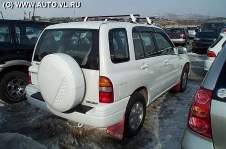 2000 Suzuki Escudo