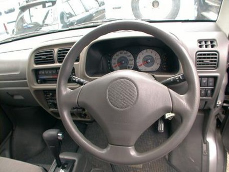 2000 Suzuki Every Plus
