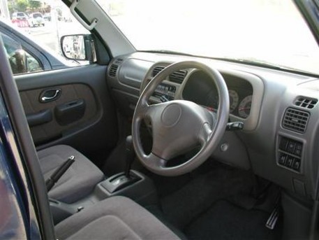 2000 Suzuki Every Plus