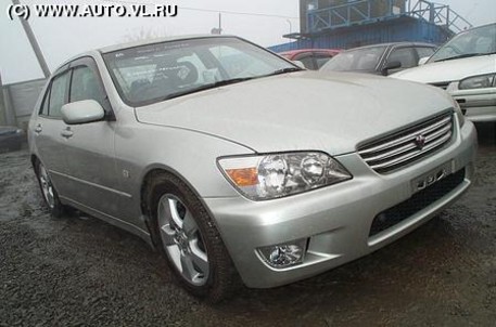 2002 Toyota Altezza