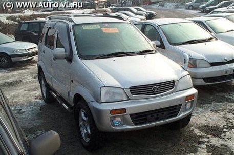 2002 Toyota Cami