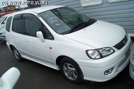 1999 Toyota Corolla Spacio