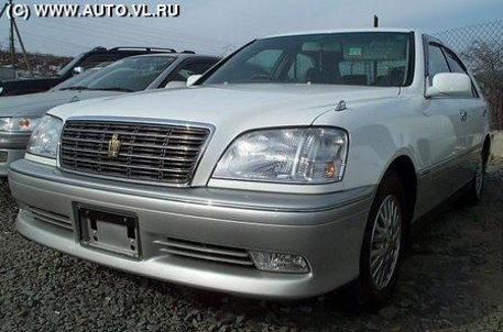 2000 Toyota Crown