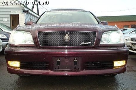 2000 Toyota Crown