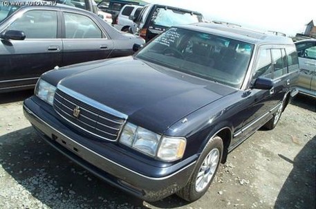 1990 Toyota Crown Wagon