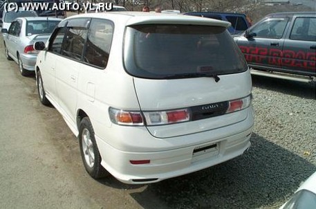 1998 Toyota Gaia