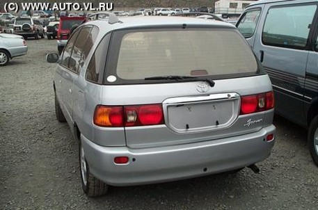 1996 Toyota Ipsum