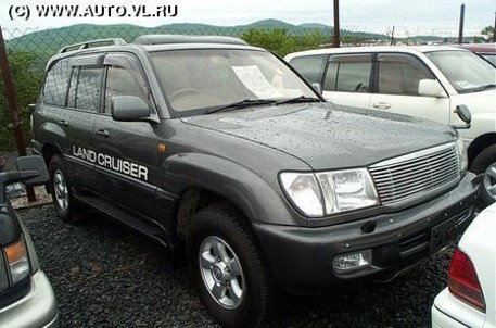 2002 Toyota Land Cruiser Picture